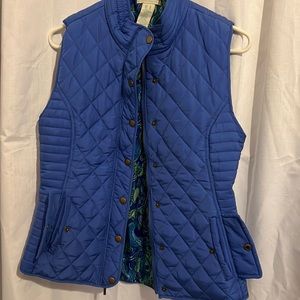 sweater vest